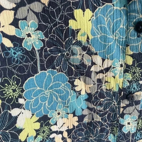 Croft & Barrow 3/4‎ Length Sleeve Floral Top Size Large EUC! - Picture 2 of 4